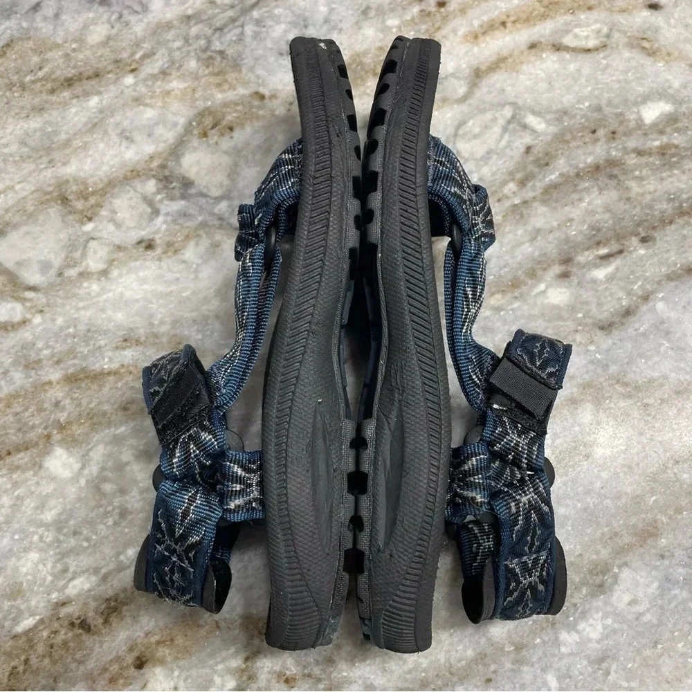 TEVA HURRICANE HIKING SPORT ADJUSTABLE STRAP BLUE/BLACK SANDAL size 4